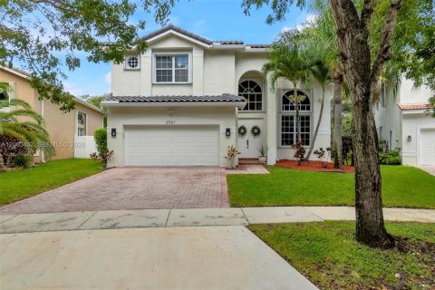 Villa ou maison à Miramar, Floride 4 chambres, 251.49 m2 № 2266230
