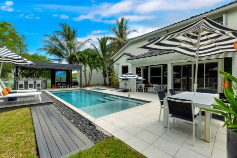 Villa ou maison à vendre à Miramar, Floride: 4 chambres, 251.49 m2 № 2266230 - photo 25