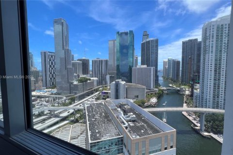 Condo in Miami, Florida, 3 bedrooms  № 1823391 - photo 9