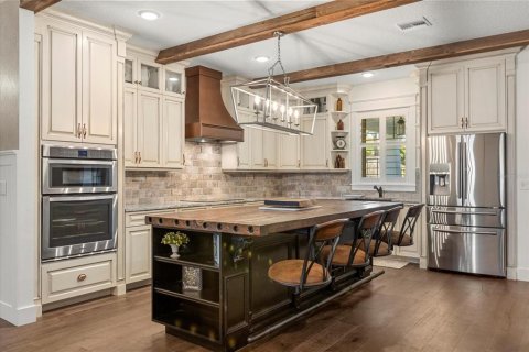 House in Mount Dora, Florida 3 bedrooms, 241.27 sq.m. № 1581889 - photo 6