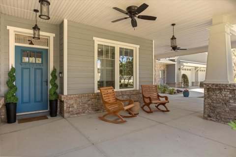 House in Mount Dora, Florida 3 bedrooms, 241.27 sq.m. № 1581889 - photo 5