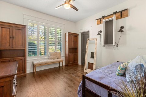 House in Mount Dora, Florida 3 bedrooms, 241.27 sq.m. № 1581889 - photo 26