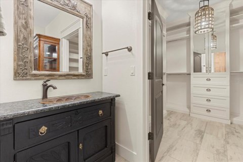 House in Mount Dora, Florida 3 bedrooms, 241.27 sq.m. № 1581889 - photo 21