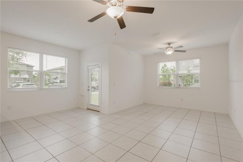 Townhouse in Ruskin, Florida 3 bedrooms, 172.24 sq.m. № 1846367 - photo 13