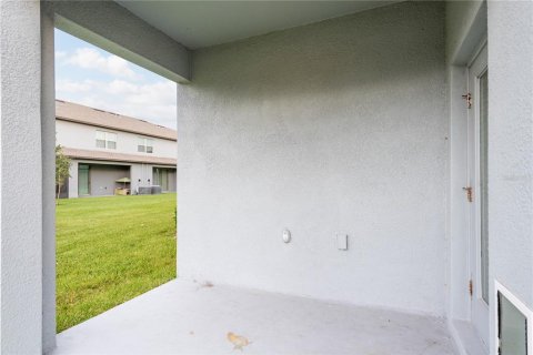 Townhouse in Ruskin, Florida 3 bedrooms, 172.24 sq.m. № 1846367 - photo 30