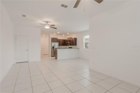 Townhouse in Ruskin, Florida 3 bedrooms, 172.24 sq.m. № 1846367 - photo 11