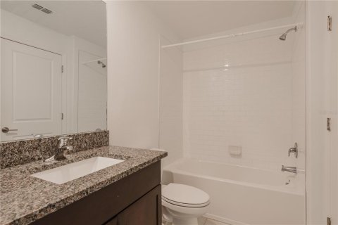Townhouse in Ruskin, Florida 3 bedrooms, 172.24 sq.m. № 1846367 - photo 27