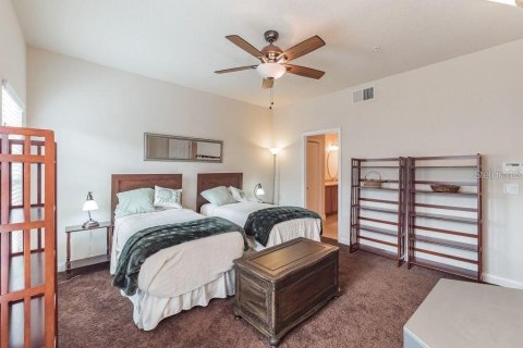 Townhouse in Orlando, Florida 3 bedrooms, 182.92 sq.m. № 2209952 - photo 18
