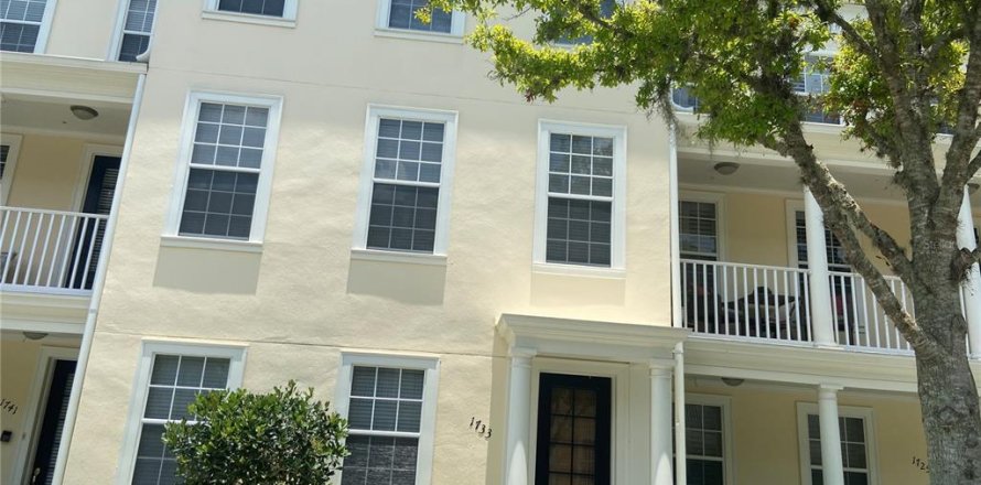 Townhouse in Orlando, Florida 3 bedrooms, 182.92 sq.m. № 2209952