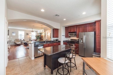 Townhouse in Orlando, Florida 3 bedrooms, 182.92 sq.m. № 2209952 - photo 17