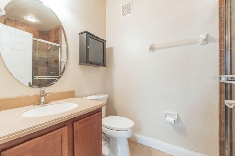 Townhouse in Orlando, Florida 3 bedrooms, 182.92 sq.m. № 2209952 - photo 8