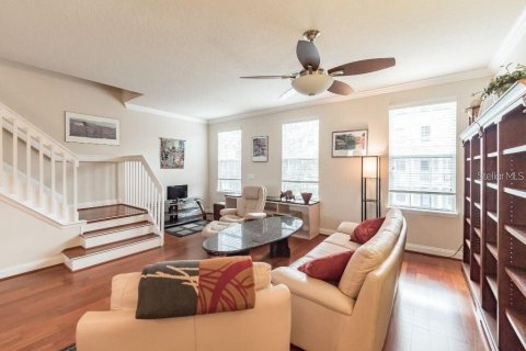Townhouse in Orlando, Florida 3 bedrooms, 182.92 sq.m. № 2209952 - photo 7