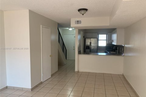 Copropriété à louer à Hialeah, Floride: 2 chambres, 82.96 m2 № 2268515 - photo 7