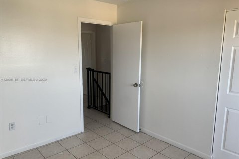 Copropriété à louer à Hialeah, Floride: 2 chambres, 82.96 m2 № 2268515 - photo 10