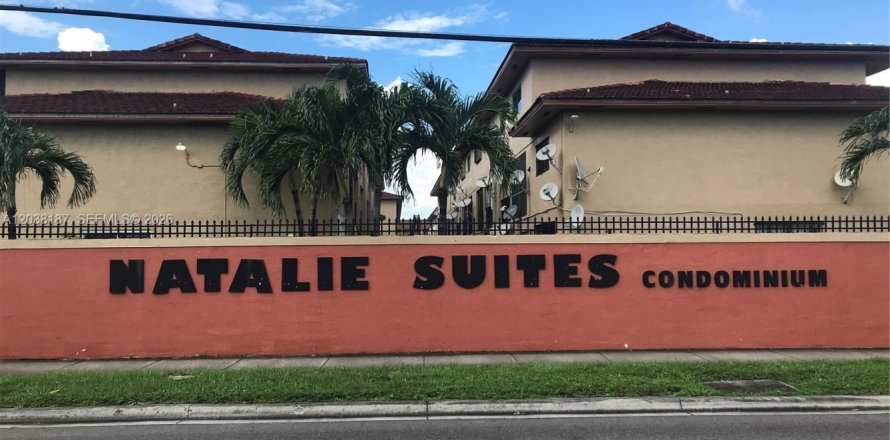 Condo à Hialeah, Floride, 2 chambres № 2268515