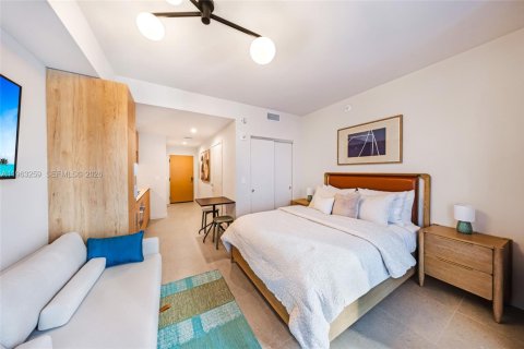 Condominio en alquiler en Miami, Florida № 2025281 - foto 4