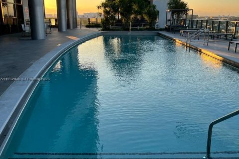 Снять в аренду кондоминиум в Майами, Флорида 53.88м2, № 2008605 - фото 13