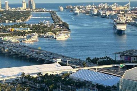 Снять в аренду кондоминиум в Майами, Флорида 53.88м2, № 2008605 - фото 11