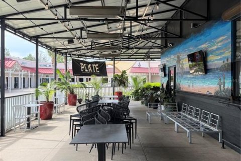 Commercial property in Tampa, Florida № 2204627 - photo 2
