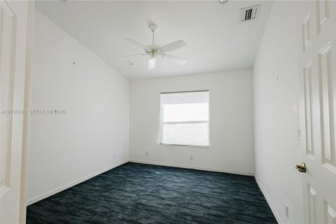 Casa en alquiler en Boynton Beach, Florida, 3 dormitorios, 175.03 m2 № 2085831 - foto 11