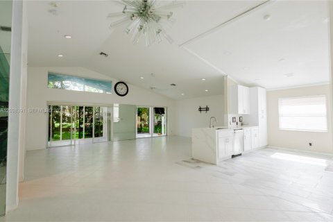Casa en alquiler en Boynton Beach, Florida, 3 dormitorios, 175.03 m2 № 2085831 - foto 5