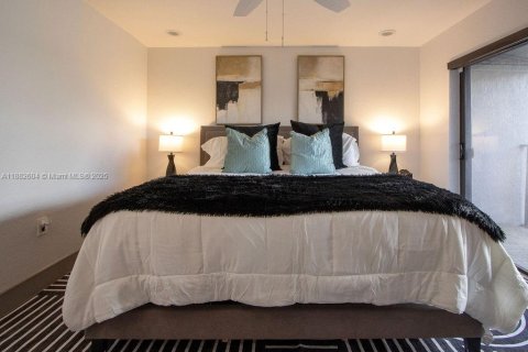 Copropriété à vendre à Opa-locka, Floride: 3 chambres, 135.45 m2 № 2018695 - photo 12