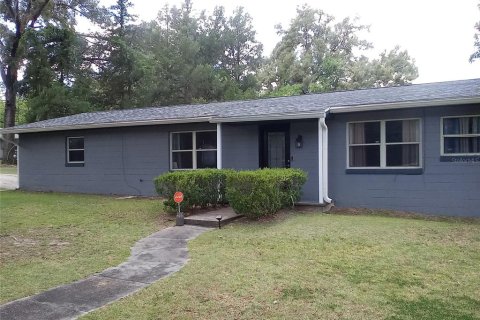 Villa ou maison à vendre à Ocala, Floride: 3 chambres, 135.45 m2 № 2208855 - photo 3