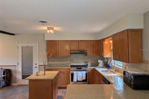 Villa ou maison à vendre à Ocala, Floride: 3 chambres, 135.45 m2 № 2208855 - photo 9