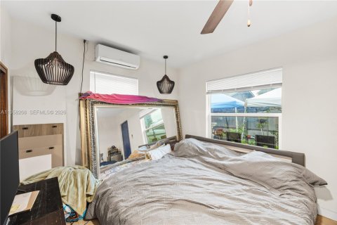 Commercial property in Oakland Park, Florida 94.76 sq.m. № 2019708 - photo 5