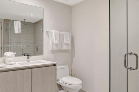 Copropriété à louer à Hollywood, Floride: 2 chambres, 96.99 m2 № 1959210 - photo 27