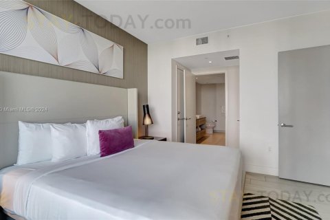 Copropriété à louer à Hollywood, Floride: 2 chambres, 96.99 m2 № 1959210 - photo 18