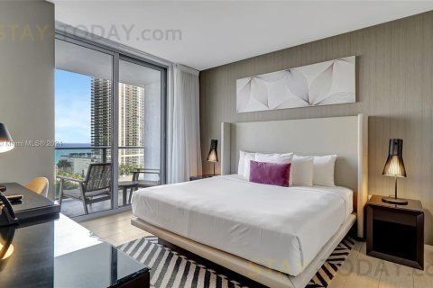 Copropriété à louer à Hollywood, Floride: 2 chambres, 96.99 m2 № 1959210 - photo 16