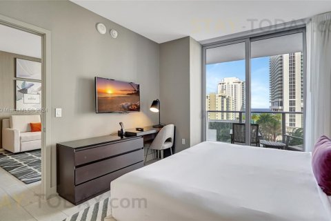 Copropriété à louer à Hollywood, Floride: 2 chambres, 96.99 m2 № 1959210 - photo 15