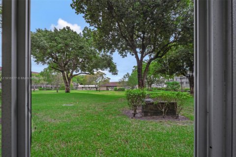 Copropriété à louer à Pembroke Pines, Floride: 1 chambre, 63.64 m2 № 1966592 - photo 29