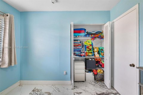 Купить виллу или дом в Майами, Флорида 4 спальни, 150.5м2, № 1996287 - фото 25