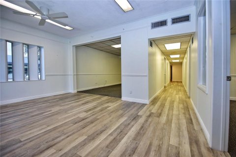 Commercial property in New Smyrna Beach, Florida 501.67 sq.m. № 1850196 - photo 18