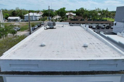 Commercial property in New Smyrna Beach, Florida 501.67 sq.m. № 1850196 - photo 13