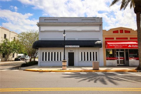 Commercial property in New Smyrna Beach, Florida 501.67 sq.m. № 1850196 - photo 2