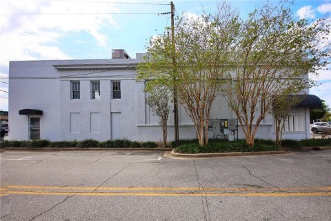 Commercial property in New Smyrna Beach, Florida 501.67 sq.m. № 1850196 - photo 5