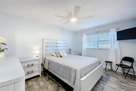 Copropriété à louer à Saint Petersburg, Floride: 2 chambres, 69.68 m2 № 2376702 - photo 14
