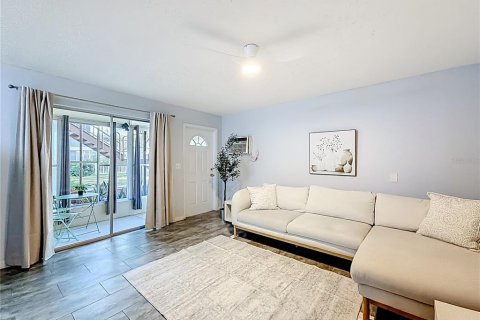 Copropriété à louer à Saint Petersburg, Floride: 2 chambres, 69.68 m2 № 2376702 - photo 7