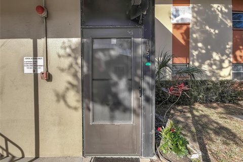 Copropriété à louer à Saint Petersburg, Floride: 2 chambres, 69.68 m2 № 2376702 - photo 2