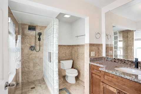 Villa ou maison à vendre à Sunrise, Floride: 3 chambres, 176.89 m2 № 2293680 - photo 23