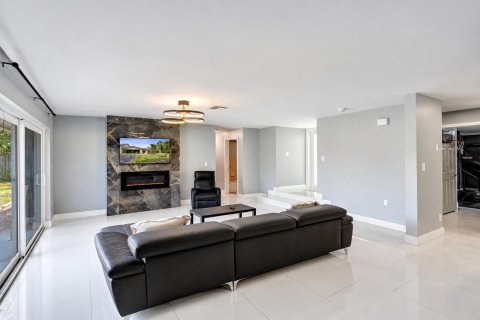 Villa ou maison à vendre à Sunrise, Floride: 3 chambres, 176.89 m2 № 2293680 - photo 7