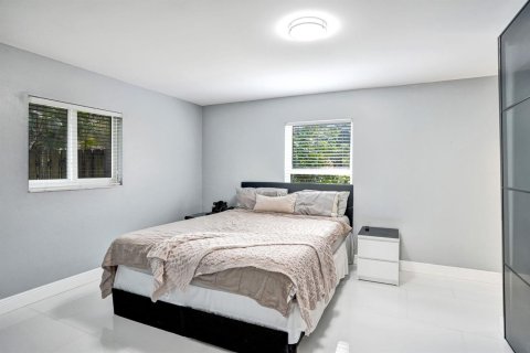 Villa ou maison à vendre à Sunrise, Floride: 3 chambres, 176.89 m2 № 2293680 - photo 21