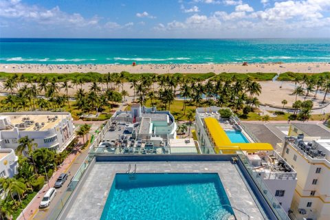 Condo in Miami Beach, Florida, 1 bedroom  № 1481212 - photo 2