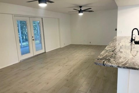 Villa ou maison à vendre à Dunedin, Floride: 3 chambres, 200.3 m2 № 2416342 - photo 8
