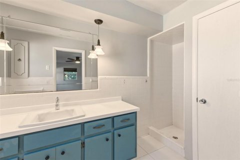 Villa ou maison à vendre à Dunedin, Floride: 3 chambres, 200.3 m2 № 2416342 - photo 13