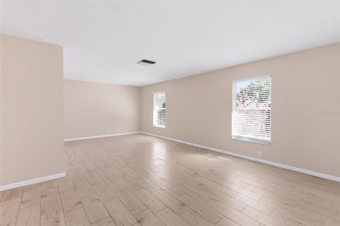 Villa ou maison à vendre à Dunedin, Floride: 3 chambres, 200.3 m2 № 2416342 - photo 10