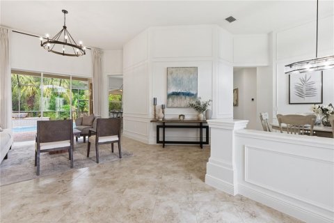 Villa ou maison à vendre à Land O' Lakes, Floride: 4 chambres, 273.23 m2 № 2149528 - photo 2